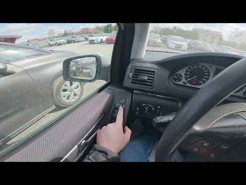 MERCEDES-BENZ W245 (2005-2011) – How to Fold and Unfold Side Rearview Mirrors