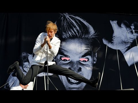 The Hives - Tick Tick Boom at Reading 2014