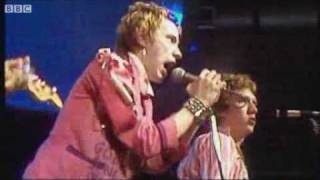 Sex Pistols manager Malcolm McLaren dies