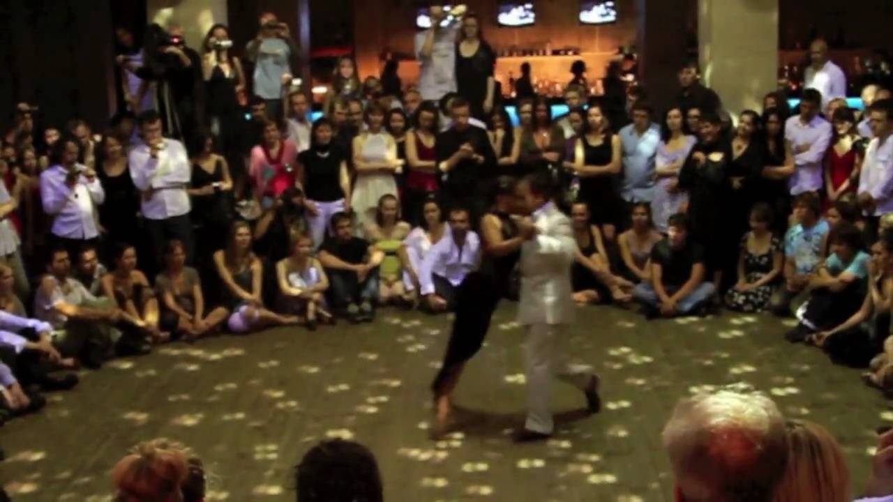 Silvina Valz y Oliver Kolker, 01, Milonguero Nights 2009, Sinsabor, Edgardo Donato