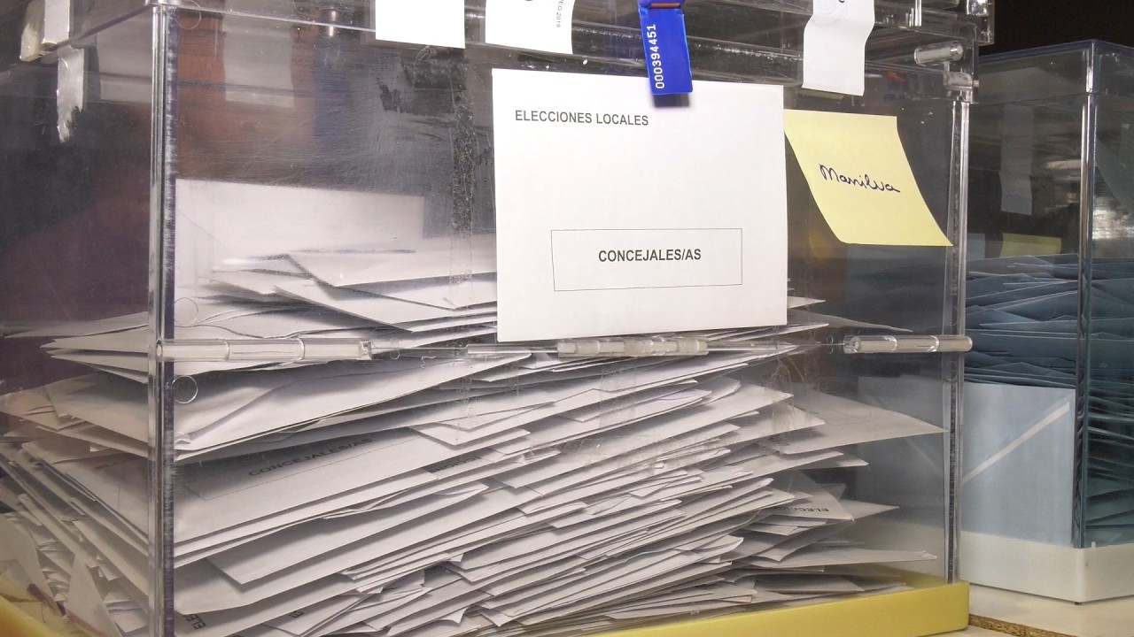 Exposición del censo electoral en Manilva