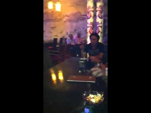 Uong café Rex hotel saigon