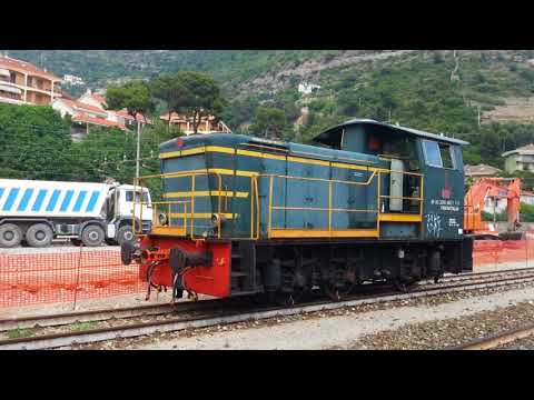 Ventimiglia : arrivo e cambio trazione EC Thello