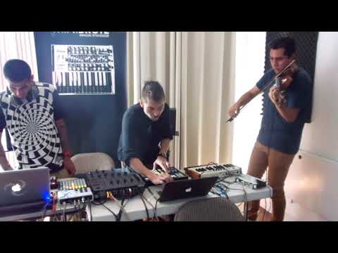 Jam en Garage Band con el maestro XOMPAX