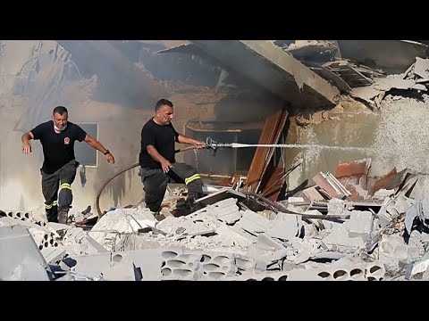Video Thumbnail: Israeli airstrike kills 4 and injures 33 in southern Lebanon despite fragile ceasefire