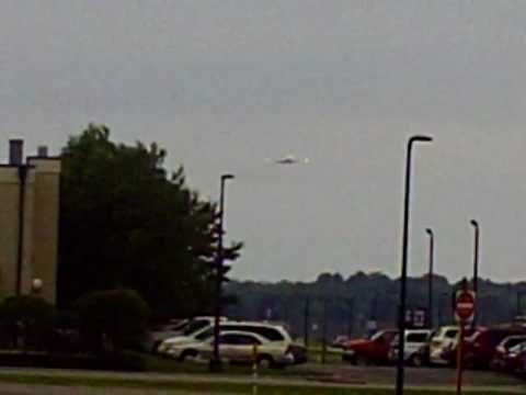 Delta Airlines DC-9-51 Landing