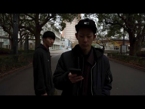 人間社会学科 【抱えた過去と迫りくる恐怖、錯綜する現実を描く4カットムービー】『あの日 』