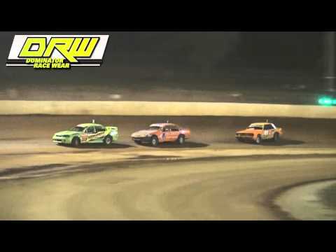 Modified Sedans - A-Main (Night 1) - Nashy's Summer Slam - Carina Speedway - 26.04.16