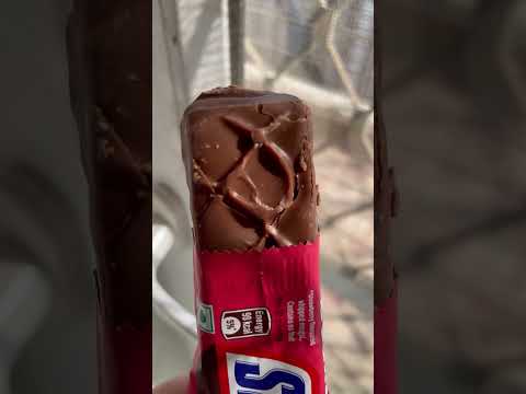 Snickers filled Bar - Berry Whip Flavour| #shorts #ytshorts #shortvideo #chocolate #snickersbar