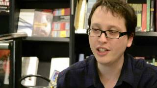 Rafael Sperling: Ironia, surrealismo e humor