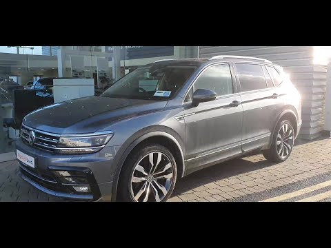 182D15428 - 2018 Volkswagen Tiguan A HIGHLINE R-LINE 2.0TDI D7F 1 43,900