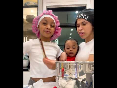 Cardi B Can't Believe Kulture Started Eating The Chocolate Ingredients! 😡