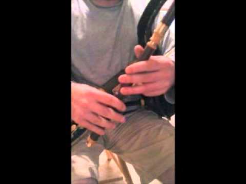 Uilleann pipes D chanter made by Tommy Martin