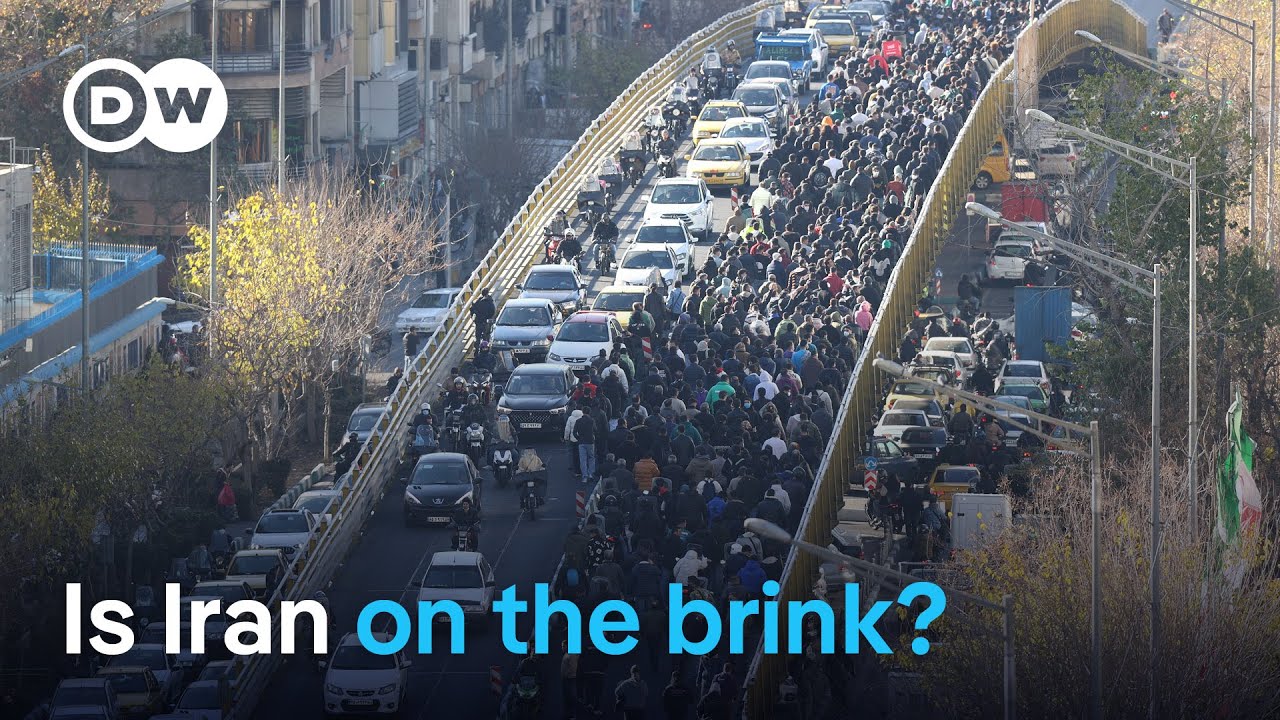 Iran: Protests expand beyond the economy | DW News