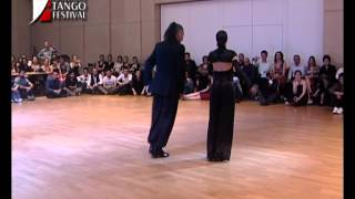 Eduardo Cappussi y Mariana Flores-Chique-Donato Racciatti