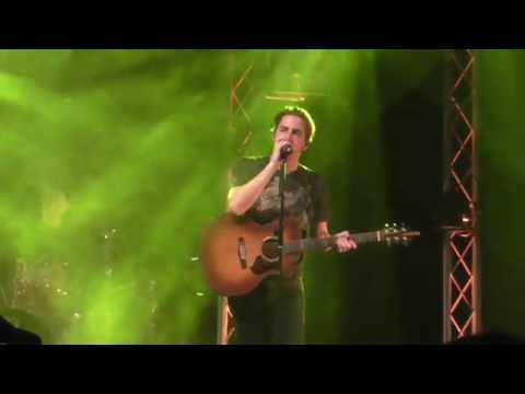 Kendall e Dustin - Heffron Drive Concerto Live Bologna - could  you be home