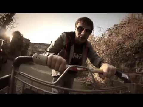 Bud MH -  Johnny Knoxville