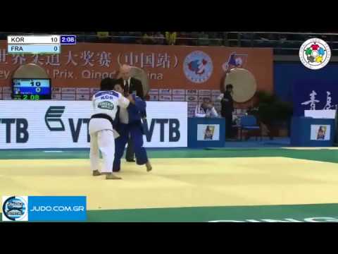 Judo Grand Prix Qingdao 2011 -48kg JEONG Bo Kyeong (KOR)-PAYET (FRA)