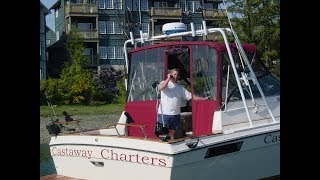 preview picture of video 'Castaway Charters Ucluelet,Fishing on the Edge_..mp4'