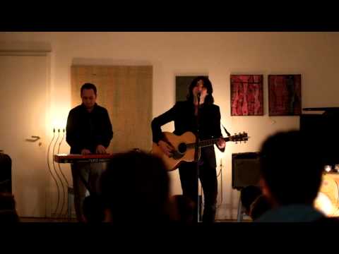 Zachary Cale - Dear Shadow @ Manufaktur der schönen Dinge