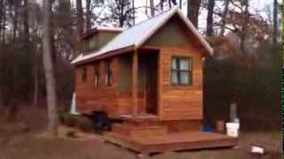 Tanya Visits A Tiny House