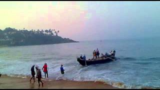 preview picture of video 'kovalam beach anzar'