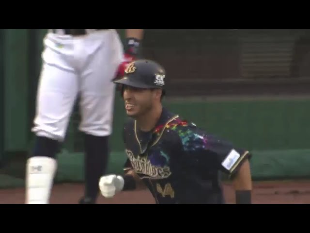 【8回裏】スタンドへ一直線!! バファローズ・クラークの第2号2ラン!! 2016/6/25 Bs-F