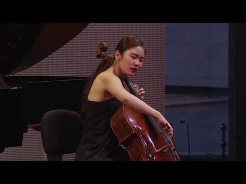 17yr old Cellist Gaeun Kim plays A.Piazzolla 'Le Grand Tango'