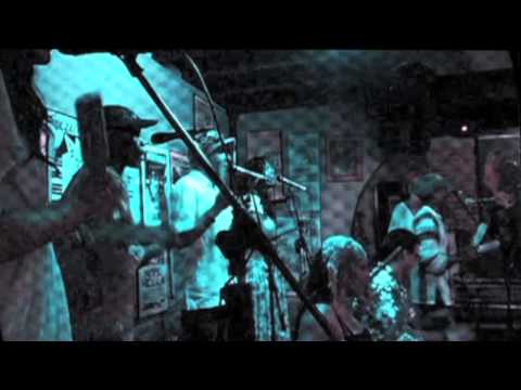 Sergent Garcia - Yo Soy Salsamuffin (Pachanguito Remix) OFFICIAL VIDEO [Cumbancha]