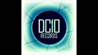 Corner Ft Dani Row & Jarvin Navarrete -  Chasing Dreams (Original Mix)