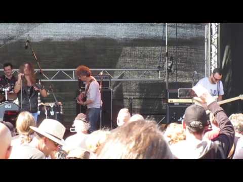 Theo & The WristBand: Po-Jama People (Live on Zappanale 2017)