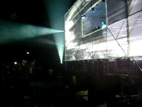 Global Gathering UK 2009 AVB playing Aztec