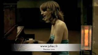 Clip: Precious Love - Julie Crochetière