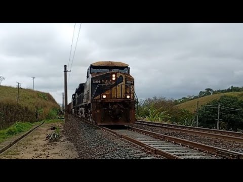 Trem de Minério com Dupla AC44i #7220-9 + #3476-5 / Cruzando na Serra do Mar / Sentido Minas Gerais