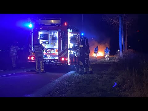 P1 Brand wegvervoer ( Caravan ) Domineesweg / Zuidermeerweg • Ts25-6531 • Brandweer Urk •