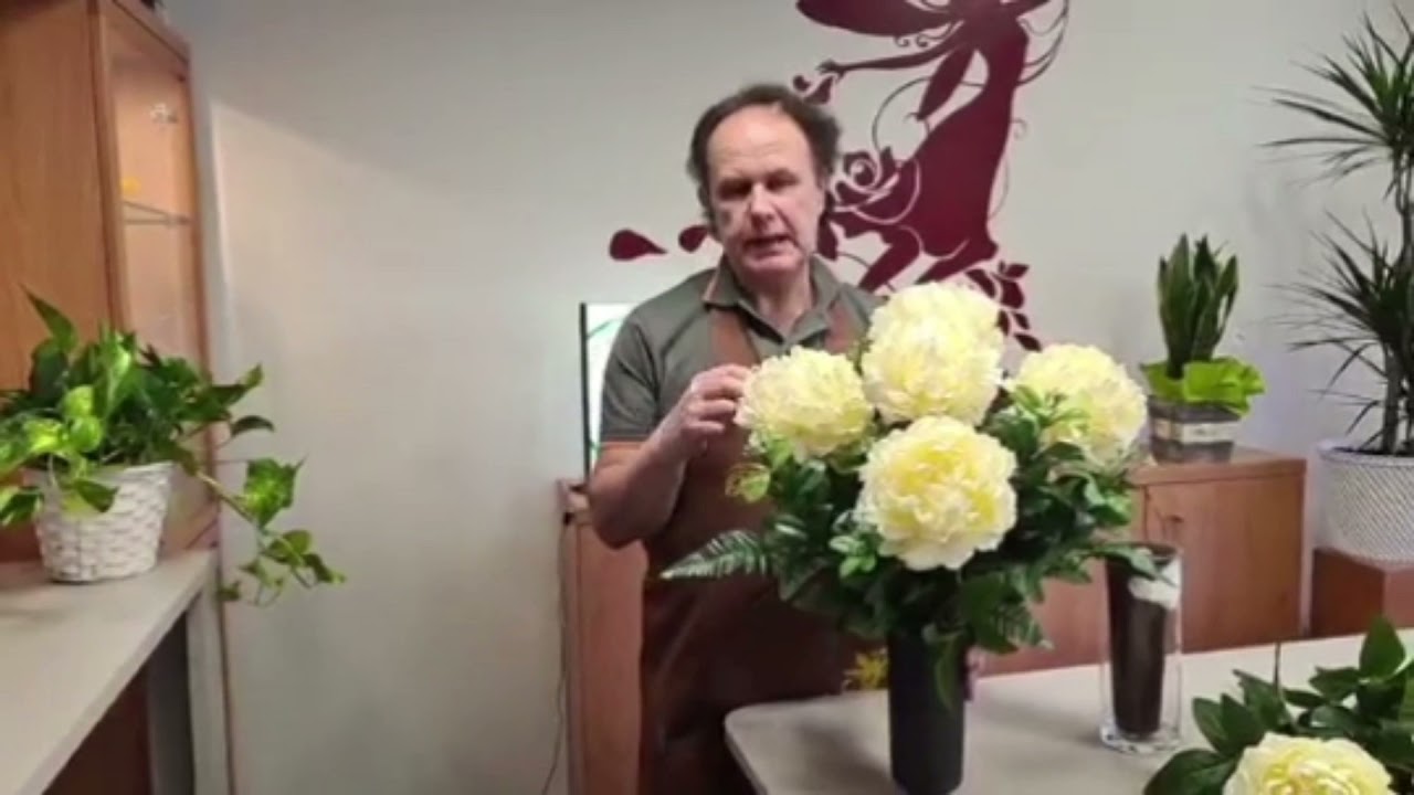 Composizione fiori artificiali per cimitero - fiori di seta