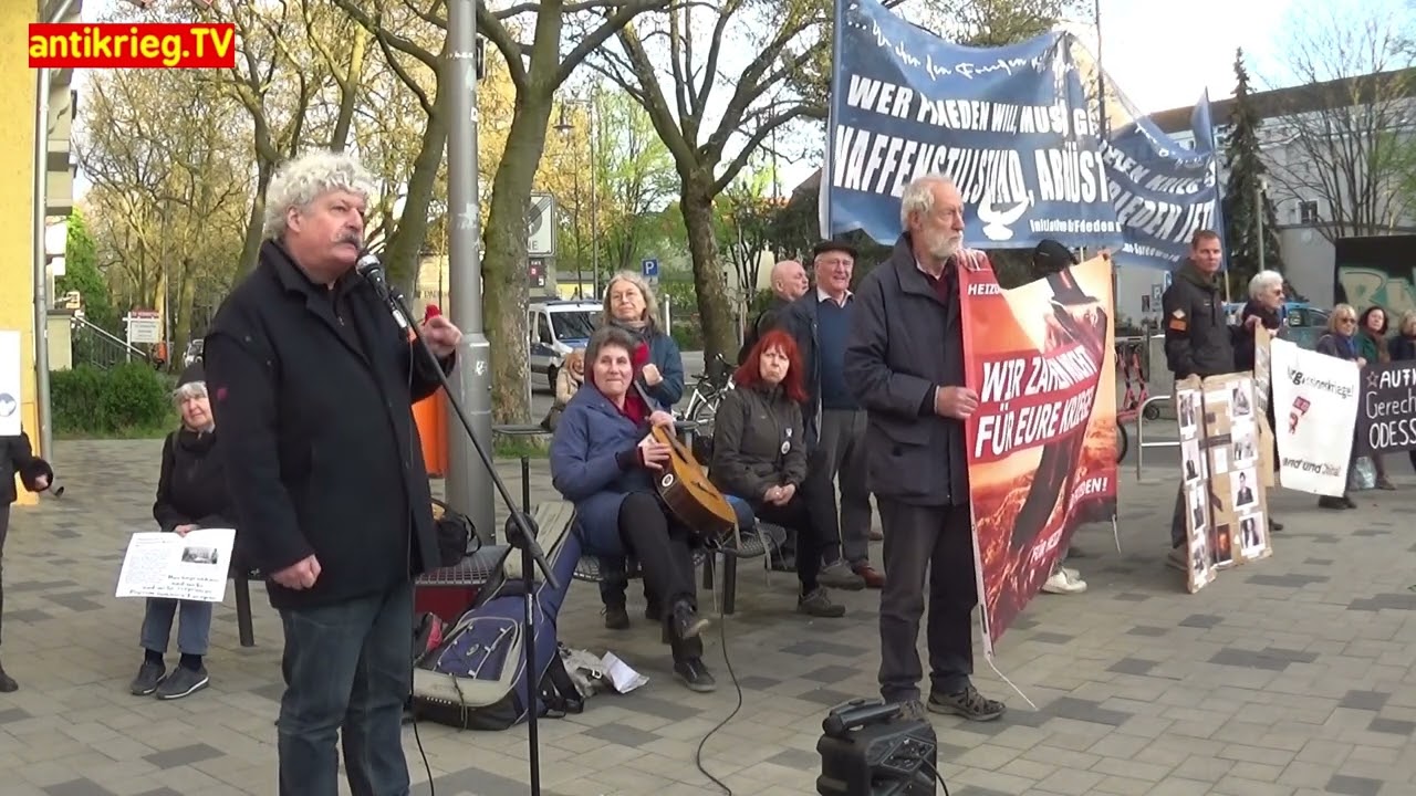 Berlin: Internationale Solidarität #Odessa Remember May 2, 2014, Rede von Stefan Natke (DKP)
