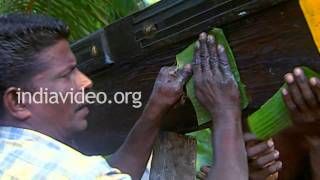 Final Touches to a Snake Boat, Alappuzha