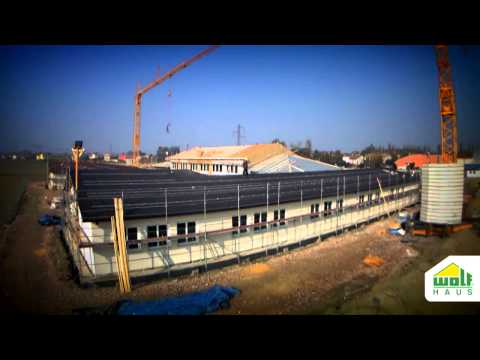 Timelapse scuola prefabbricata in legno Wolf Haus - Scuole antisismiche in tempo record!