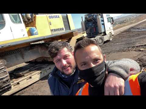 Transporting The Liebherr 964 Excavator On Site - Fasoulas Heavy Transports