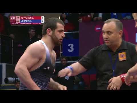 1/2 GR - 82 kg: V. ROPPONEN (FIN) v. L. GOBADZE (GEO)