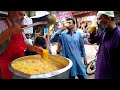 Amazing Food At Street Pakistan Food Street Street Food Karachi