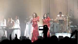 Jésus sex symbol (final) - Brigitte @u Zénith de Paris