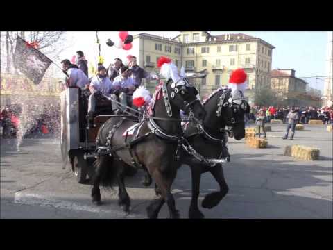 I Difensori della Corona carro da getto - Carnevale Ivrea 2017