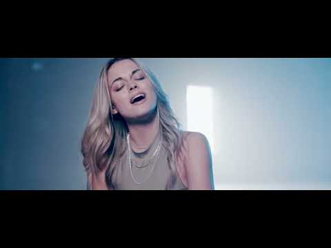 Alana Springsteen - Girlfriend (Official Music Video)