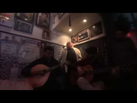 LEONEL MARTINS CANTA - " MÃE"