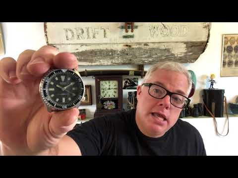 Friday Fun (on a Thursday) - restoring a survivor - Seiko 7002-7000 - Part 1!