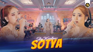 Download lagu SILVY KUMALASARI - SOTYA (  Live Video Royal Music ) mp3
