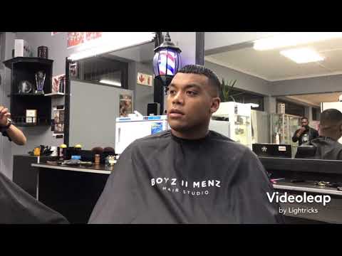 The boy from rock lands having his haircut by me