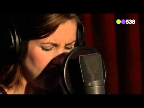 Gerrie van Dijk-Dantuma - This is What it Feels Like (Live @ Evers Staat Op)